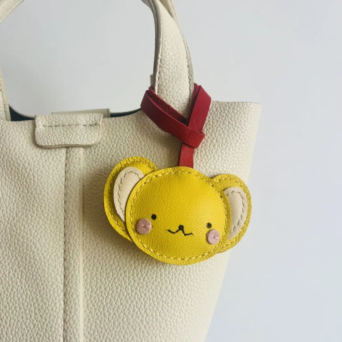 Handmade Cute Cerberus Style Bag Pendant Keychain Car Hanging Simple and Versatile Gift