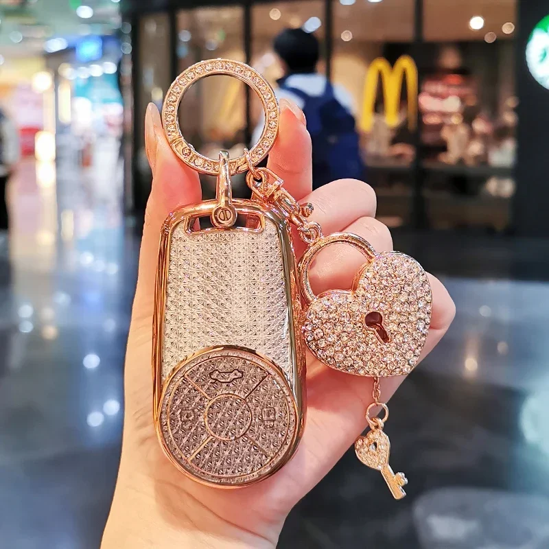 

Suitable for Ora keycase cat oragt ballet cat Lightning Cat Black Cat White cat keycover key shell keychain