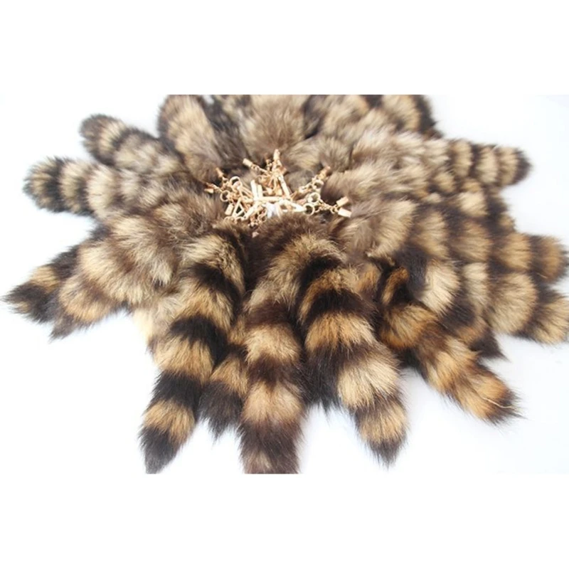 652F Raccoon Tail Key-Ring Fluffy Tails Chain Keychain Personalized Animal Keyring Gift Long Fur Charm Keychains for Women