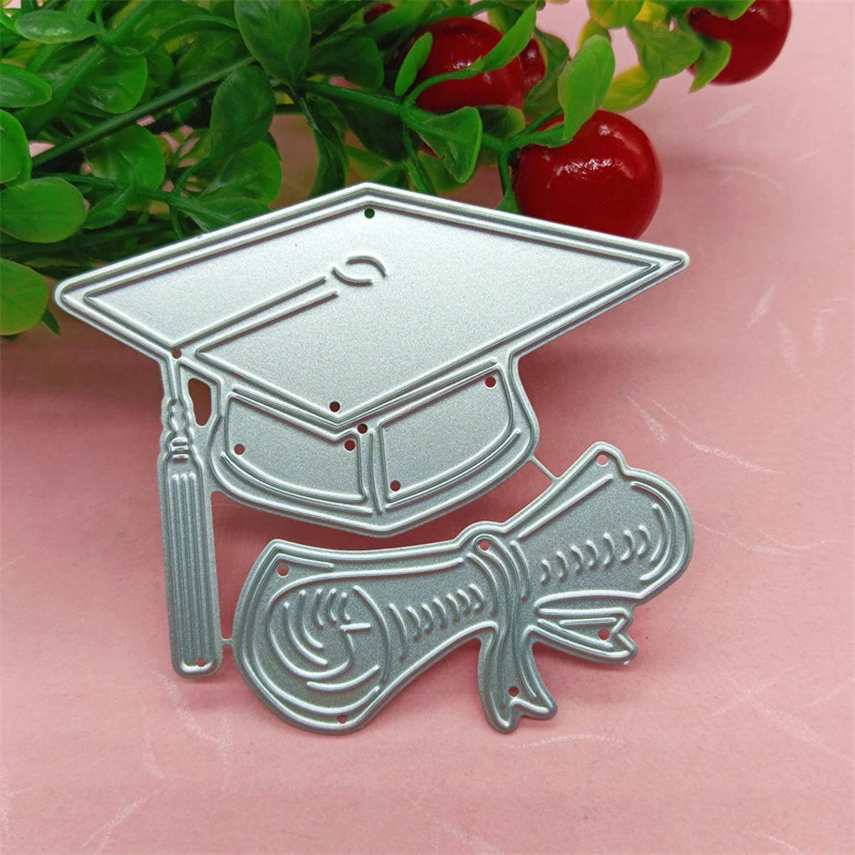 1 Metal Cutting Mold Graduation Cap Decoration Scrapbook Paper Craft Cutting Tool Stamping Template Silver Gray