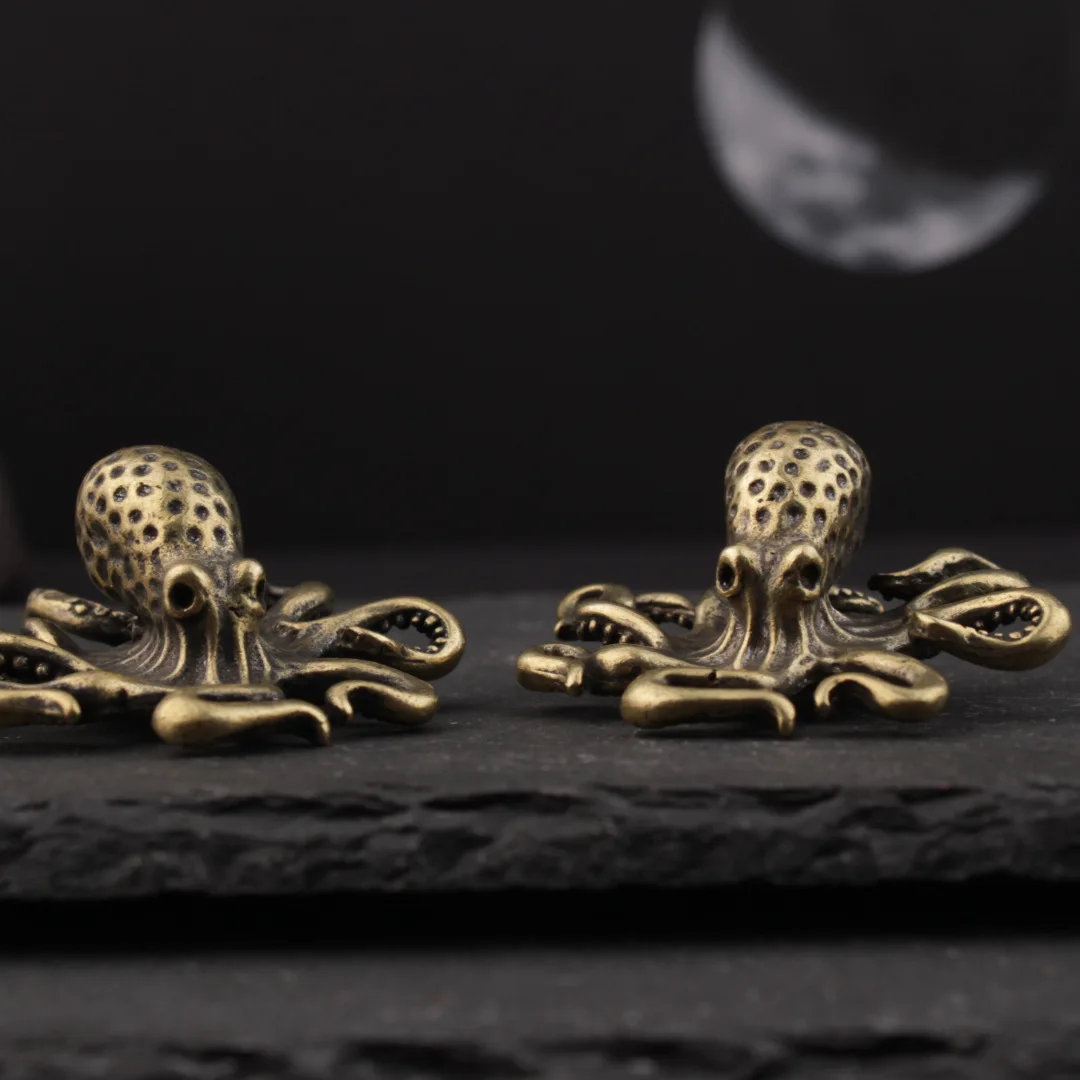 Brass submarine big octopus ornament Bafangnacai ornament brass octopus