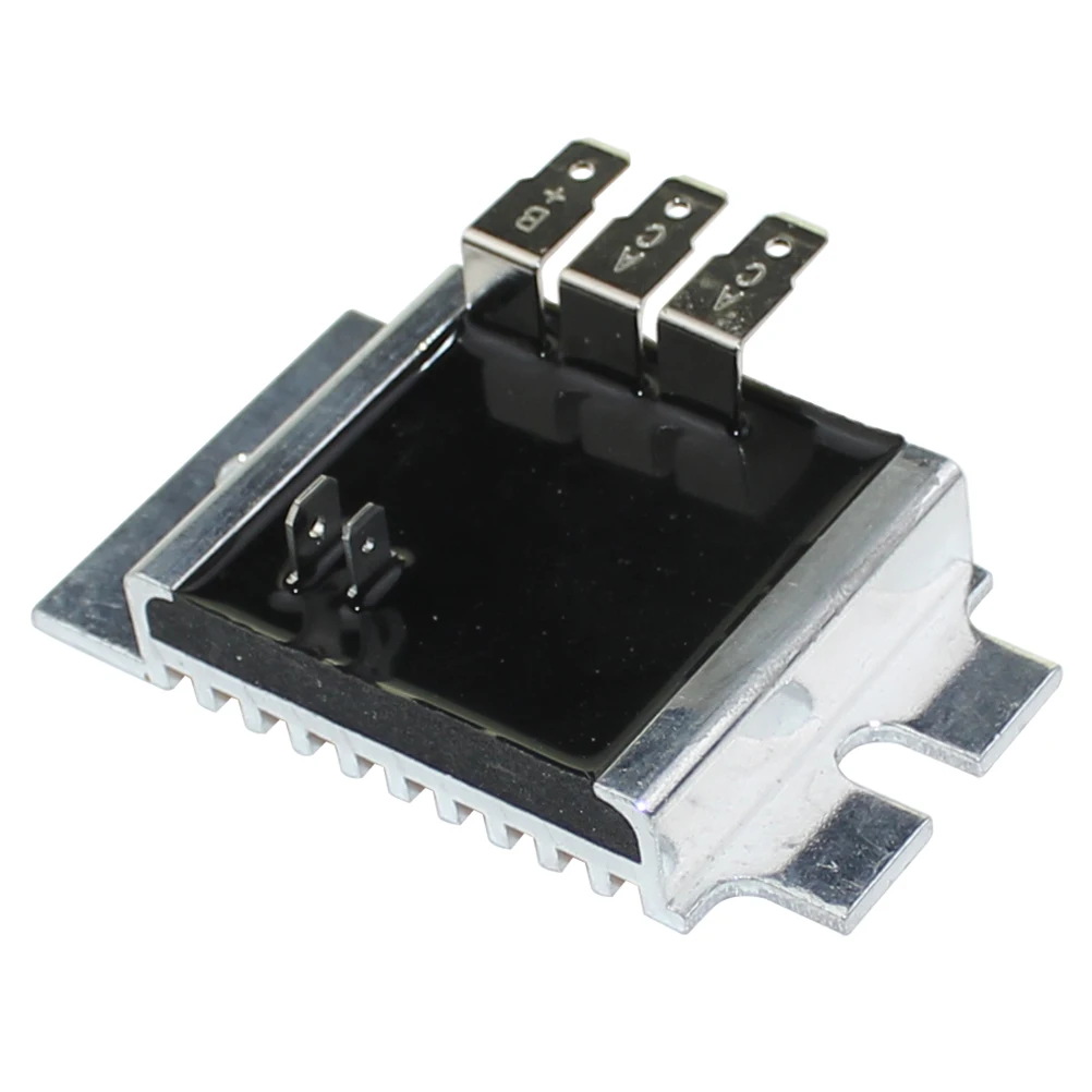 

Regulator Voltage For Kawasaki FH531V-BS09,FH531V-CS09,John Deere 737,757,GT235,GT235E,GT245,GX325,GX335,LT190,LX277,LX279,LX280