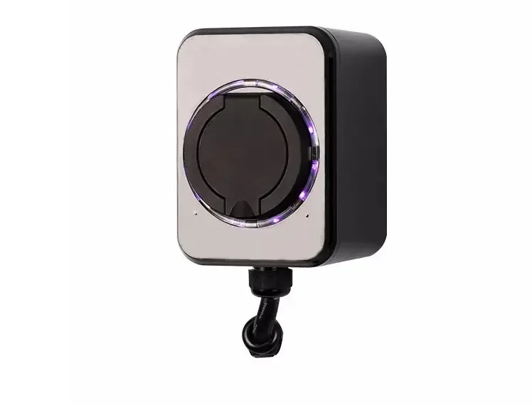Easy Home Use Type2 IP54 240V 32A 7kW Wall-mounted EV Charger Wallbox Untethered Charging Pile With Socket