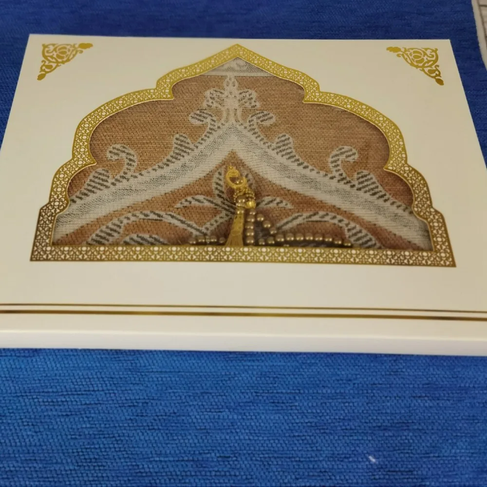 

70x110cm Muslim Prayer Rug Non-slip Rectangle Islamic Prayer Mat with Prayer Beads Ethnic Style Janamaz Sajadah Travel