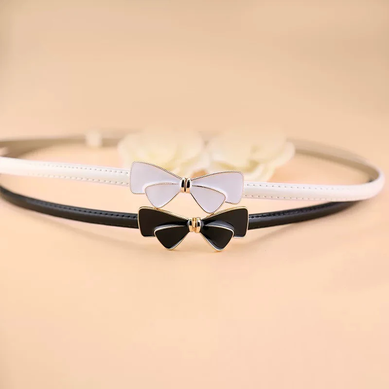 Women Stylish Skinny Belt Metal Bow-knot No Buckle Cinch Belt Thin Patent Leather Waist Belt for Dress