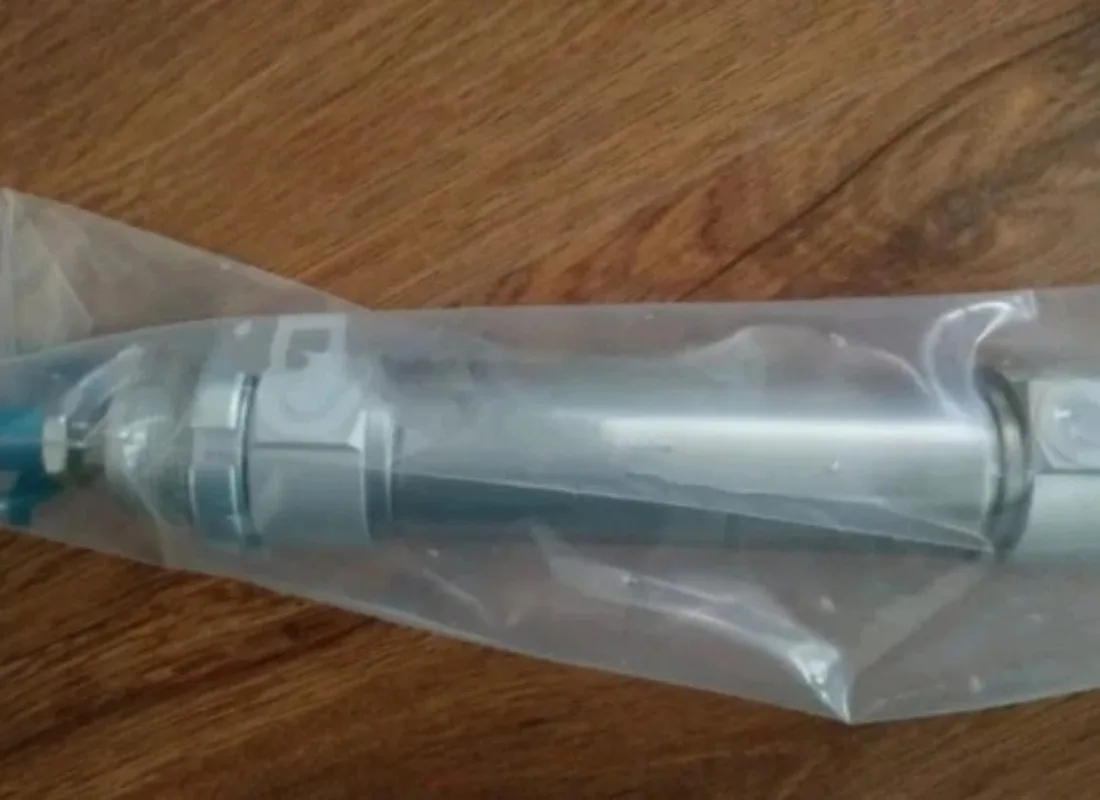 Brand New DSNU-32-80-P-A 195983 Double Acting Cylinder 1Pcs Fast Delivery