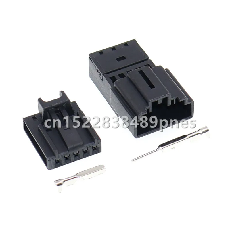 5 Pole Automotive Steering Wheel Wiring Harness Connector 8R0973705 8R0973605 1418778-2 1563569-1 Car Small Current Plug