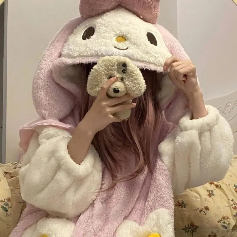 Hot Kawaii My Melody Cartoon Pigiama Ragazze Pigiama Pantaloni Hangyodon Camicia da notte Addensato con cappuccio Abiti per la casa Casual All-Match Suit