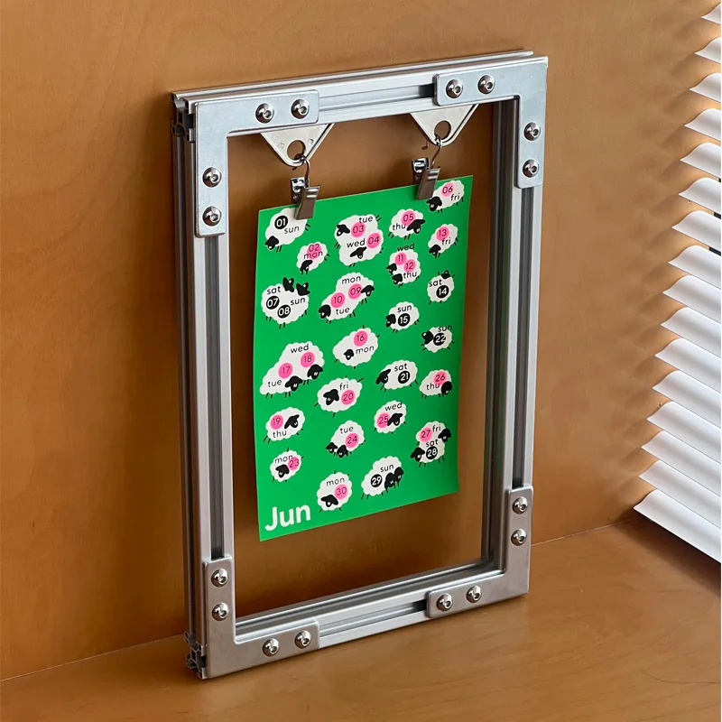 

Creative aluminum profile metal calendar display stand wall-mounted photo wall photo frame wall-mounted shelf