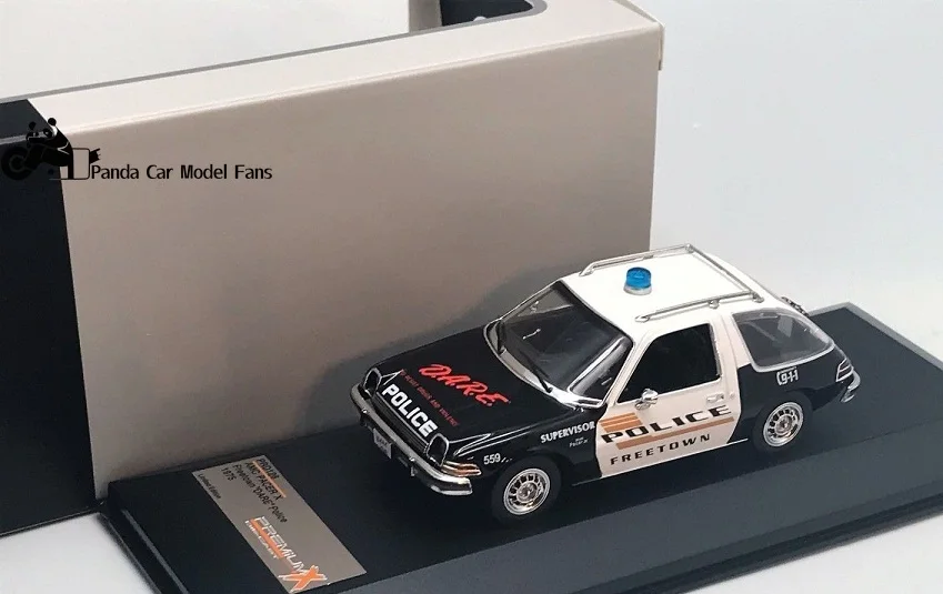 PREMIUMX 1/43 U.S. Police Car Model AMC Pacer USA Police 1975 Furniture Commemorative Ornament