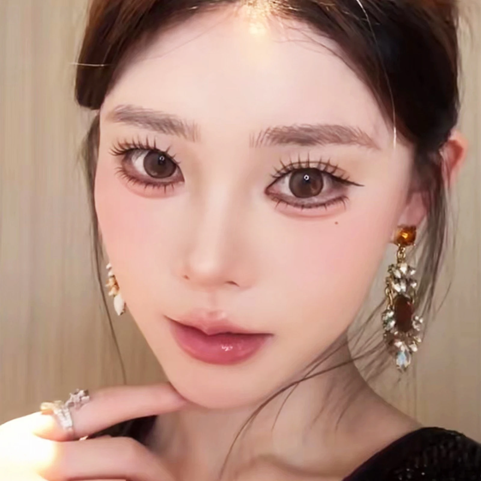 ไม่ต้องใช้กาว ชุดขนตาแบบแยกส่วน มีกาวในตัว ลุคธรรมชาติ ชุดขนตาปุย กลุ่มไอดอลเกาหลี ขนตาแต่งหน้า