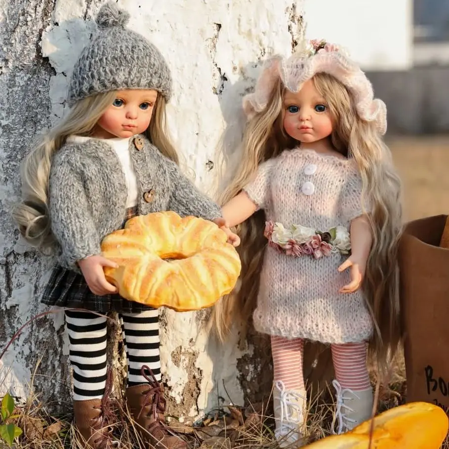 

18-inch Lifelike Reborn Baby Doll With Long Blond Hair Hand-woven Dress Realistic Vinyl Newborn Children And Girls Birthday Gift