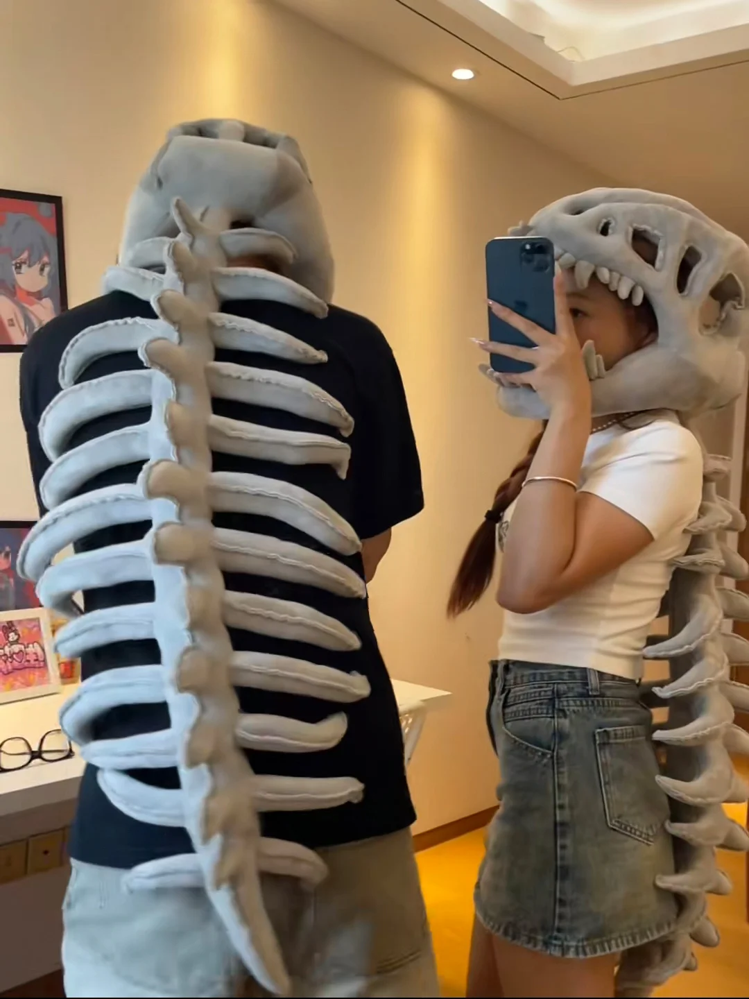 The same dinosaur skeleton hood exoskeleton doll hat Halloween dress