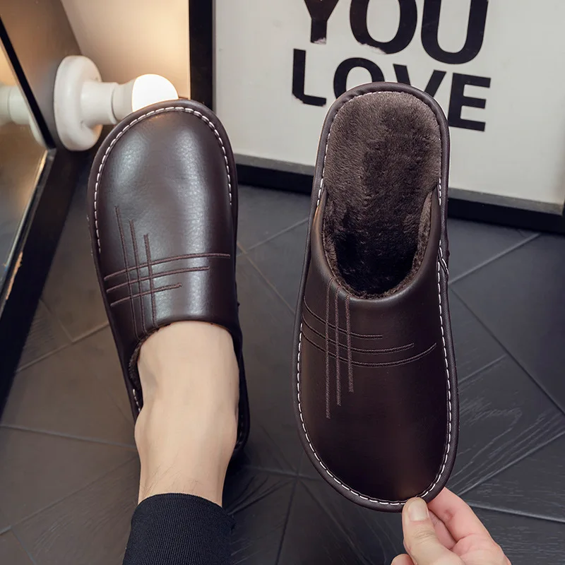 2024 Leather House Slippers Fot Men Plus Velvet Warm Indoor Shoes Unisex Comfortable Soft Sole Waterproof Easy-Clean Slodes Men