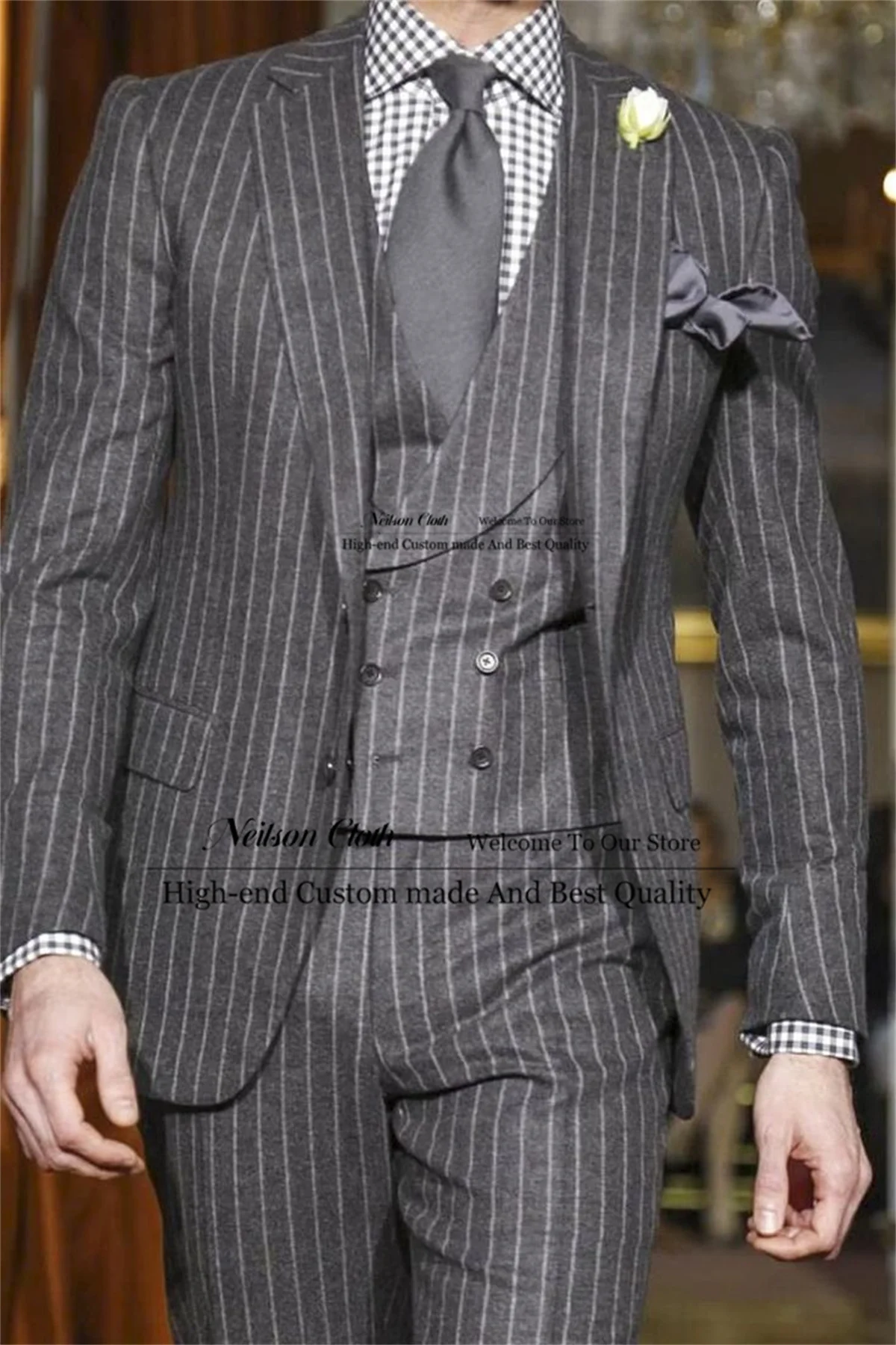 

Grey Stripe Male Prom Blazers 3 Pieces Sets Notched Lapel Groom Wedding Tuxedos For Men Customized Slim Fit Terno Masculino