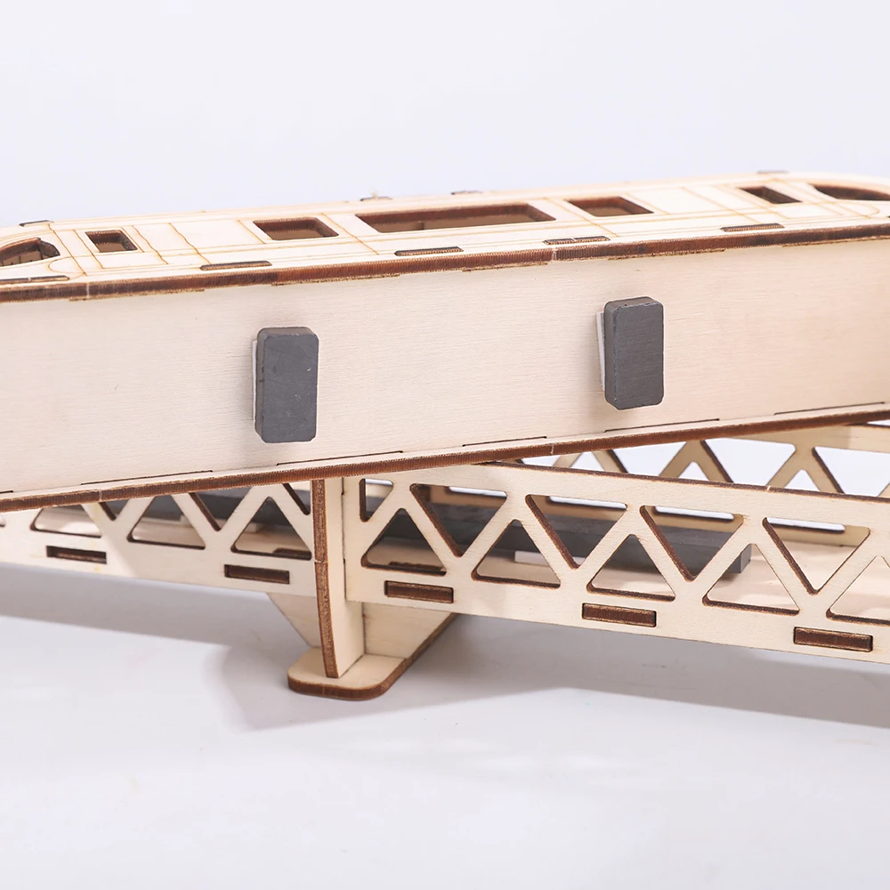 Набор для сборки деревянной мо – обзор и цена Model Kit Locomotive