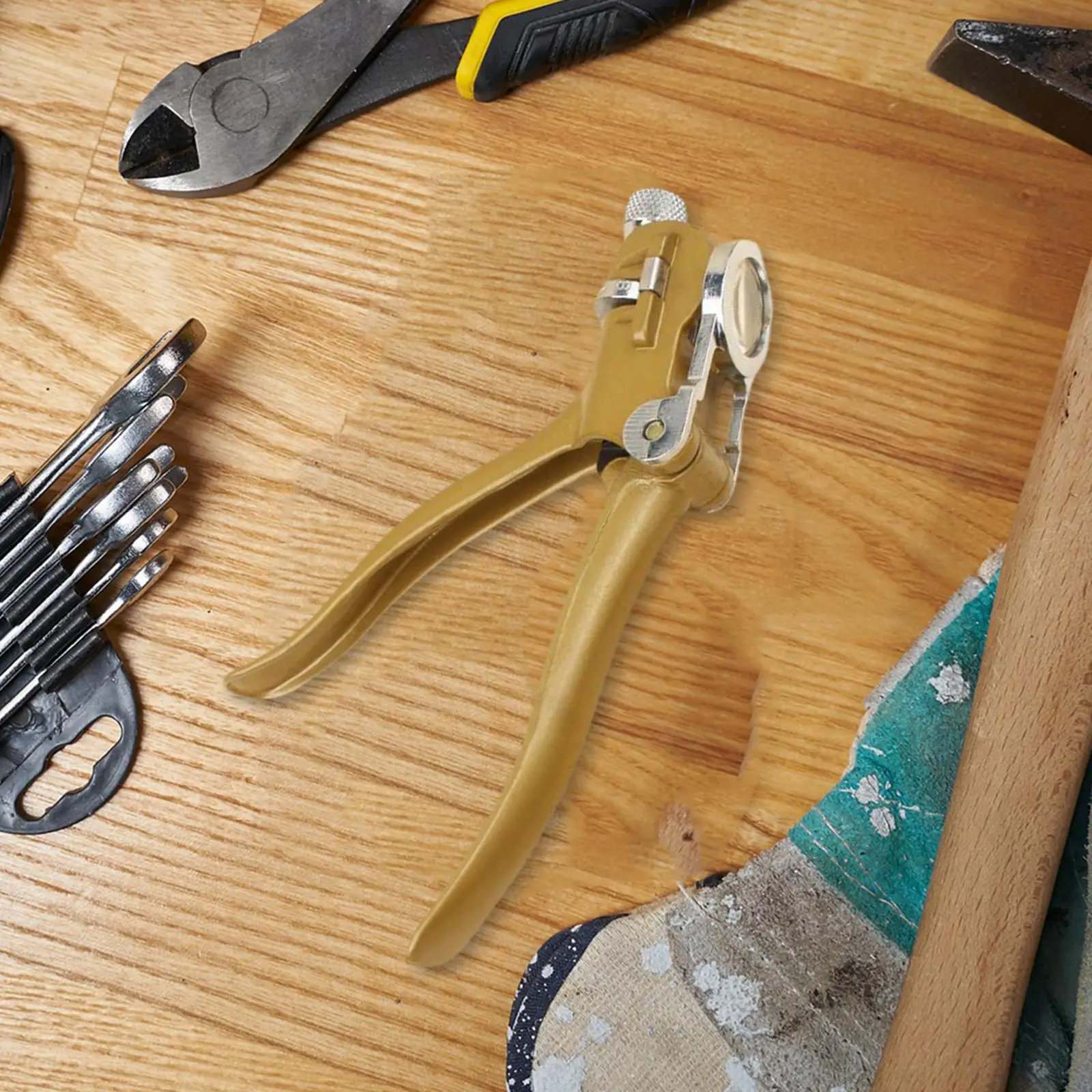 

Zinc Alloy Saw Set Plier Woodworking Hand Tools Sawset Puller Handsaw Set Pliers for Woodworker Sawblade Saw