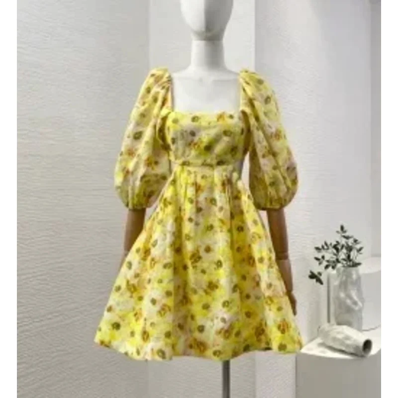 Alta qualidade verão praia estilo verão feminino midi vestido amarelo floral impressão cortar rendas puff manga linho
