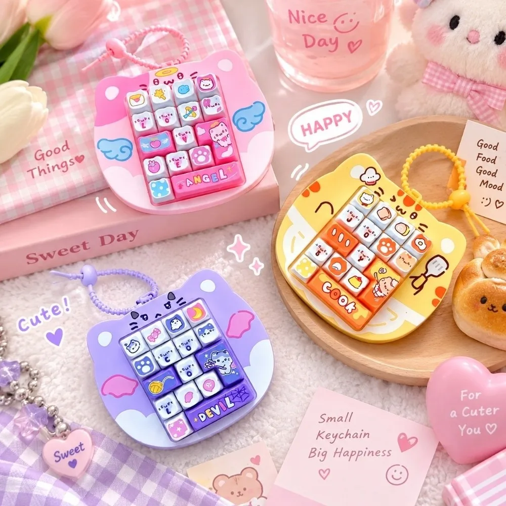 16 Key Fidget Button Cat Shape Cute Design Mini Keyboard Pendant Bag Hanging Ornament Creative Style Keyboard Keychain