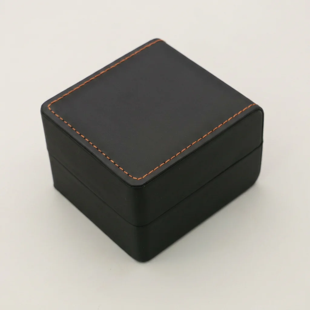 PU Leather Watch Box Advanced Exquisite Watch and Jewelry Storage Box Flip Cover Jewelry Organizers Square Box for Gift Wrapping