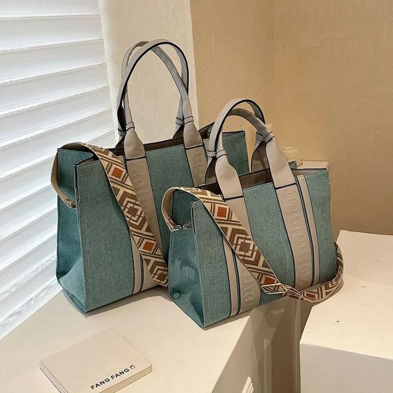 

Exquisite Ladies Leather Shoulder Bag Designer Crossbody Handbag Women's Tote Purse Luxury Elegant