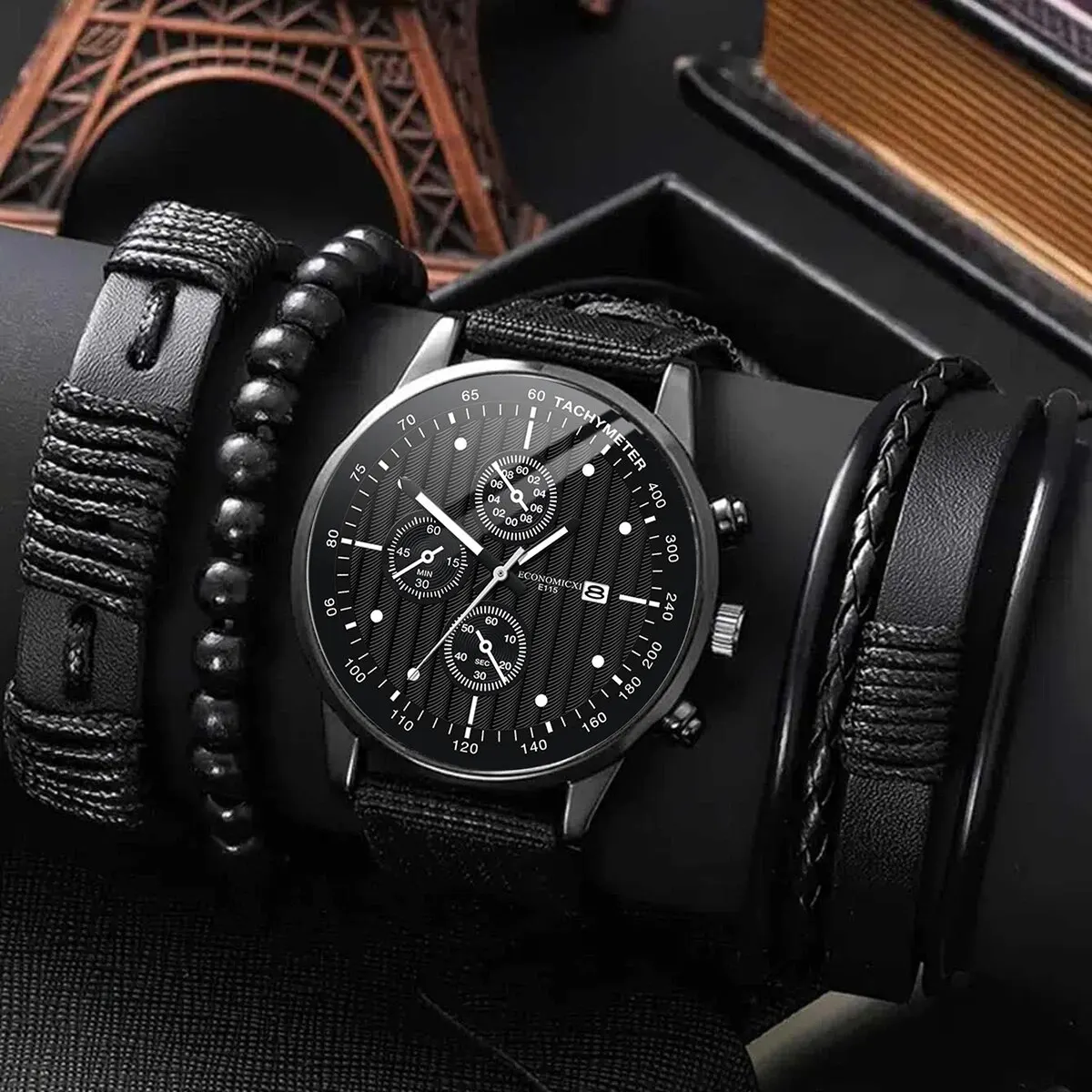 4Pcs/set Men's Scale Casual Business Nylon Strap Quartz Watch With Calendar+Beaded Bracelet Set As An Ideal Gift Choice