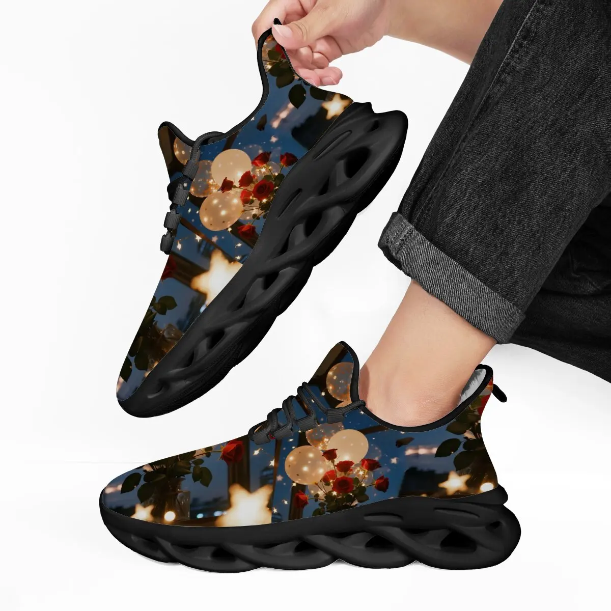 

Women's Fleece Lined Sneakers with Rose Balloon Night Pattern Lightweight Shoes Outdoor Mens Walking Sneakers 2025