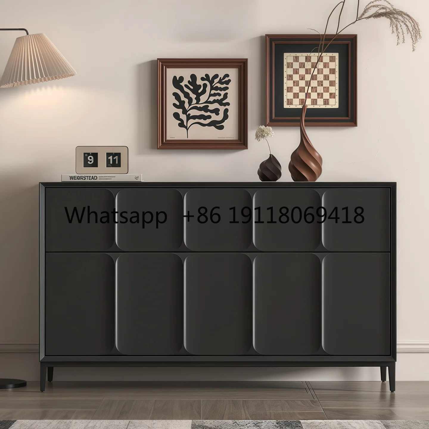 خزانة جانبية إيطالية بسيطة ومطلية، وخزانة تخزين مثبتة على الحائط لقاعة المدخل من الخشب الصلب