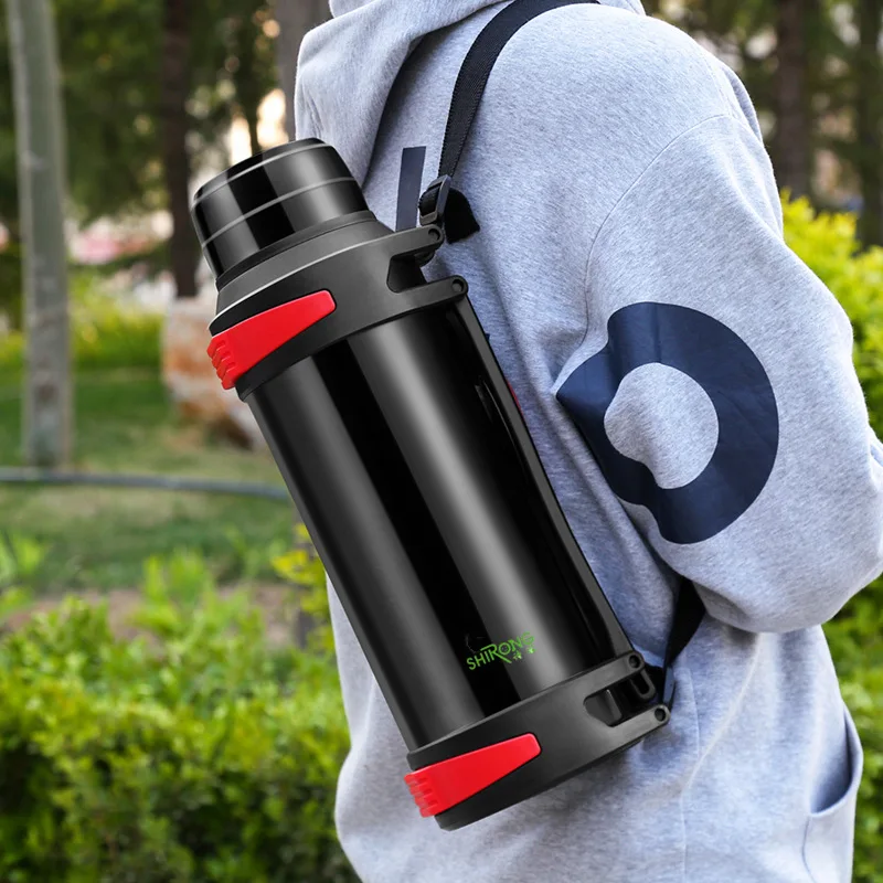 Large Capacity 304 Stainless Steel Insulated Water Bottle Outdoor Car Male Female Home Use Warm Water Bottle Unisex Design view 3