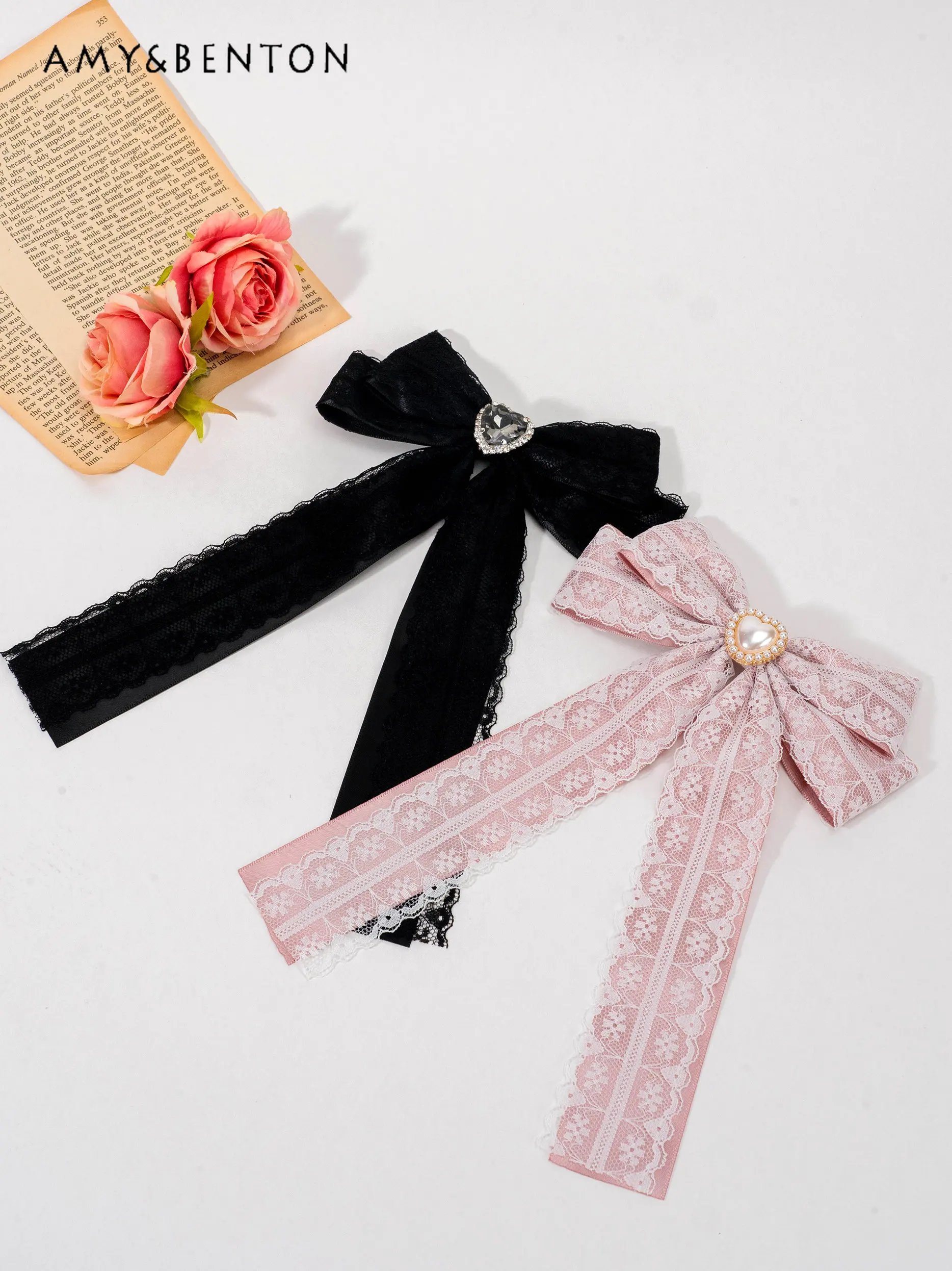 

Japanese Mine Style Lace Bow Lolita Brooch Women Rhinestone Pearl Black Pink Ties Lady Sweet Cool Style Bow Tie