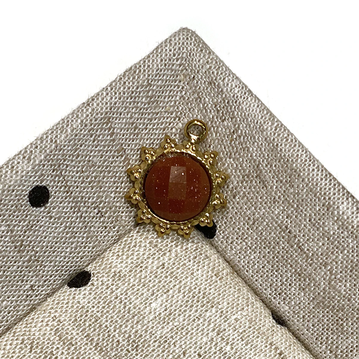 Facettierter kleiner Anhänger aus Naturstein, Sonnenblumen-Anhänger 15x18mm für Schmuckherstellung, DIY-Halskette, Armband, Ohrringe, Zubehör – Detail 4