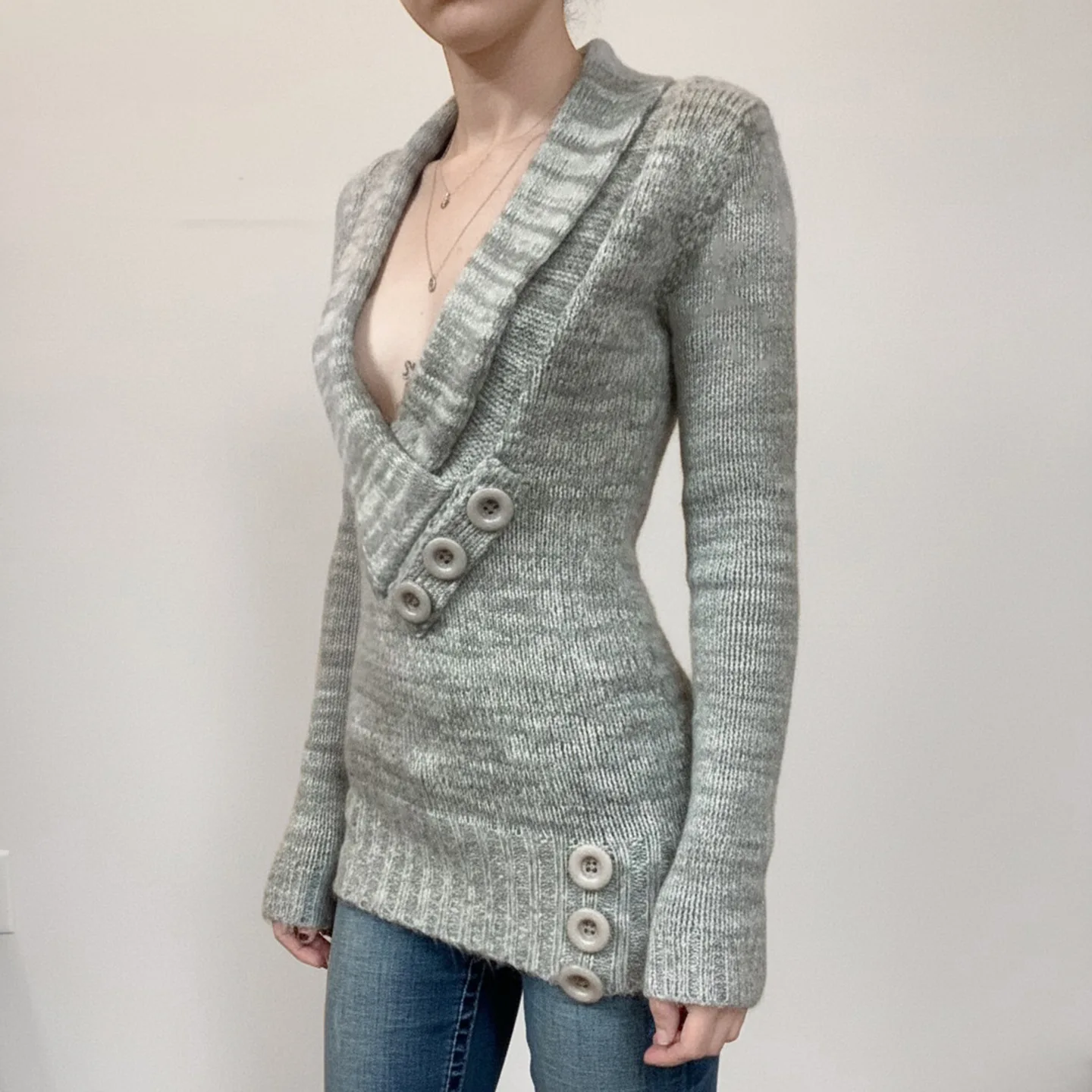 

New women's sweater, sexy V-neck top, button decoration, mid to long sweater style versatile top