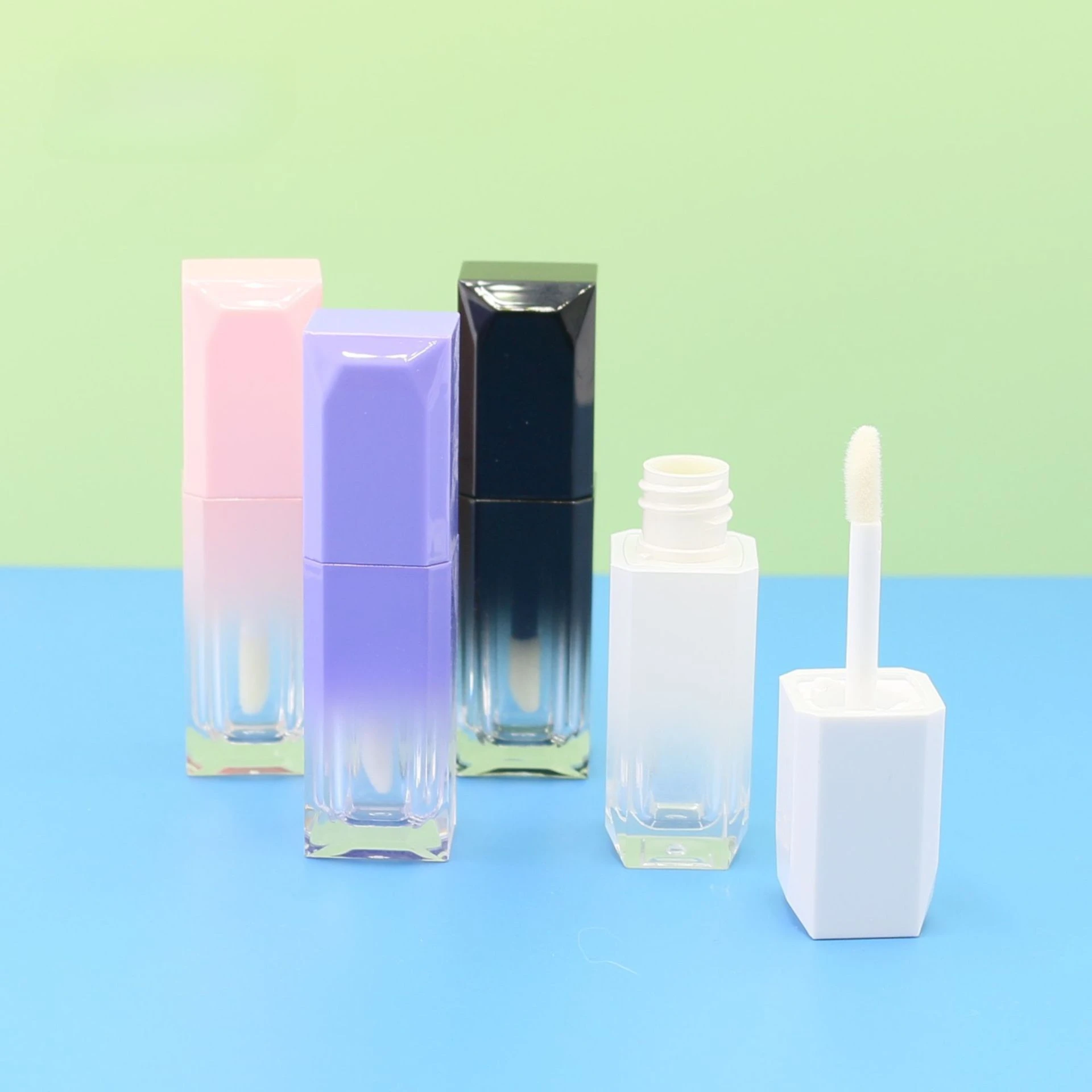 Travel Lip Gloss Makeup Tools DIY Lipstick Lip Balm Bottles Lip Balm Tube Cosmetic Container Empty Lipstick Tubes