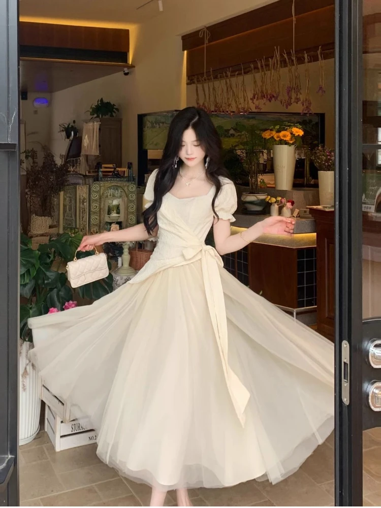 الصيف الحلو فستان أنيق المرأة شيك نفخة الأكمام الأزهار طباعة شبكة المرقعة فساتين الجنية الكورية الإناث عطلة فستان الحفلات