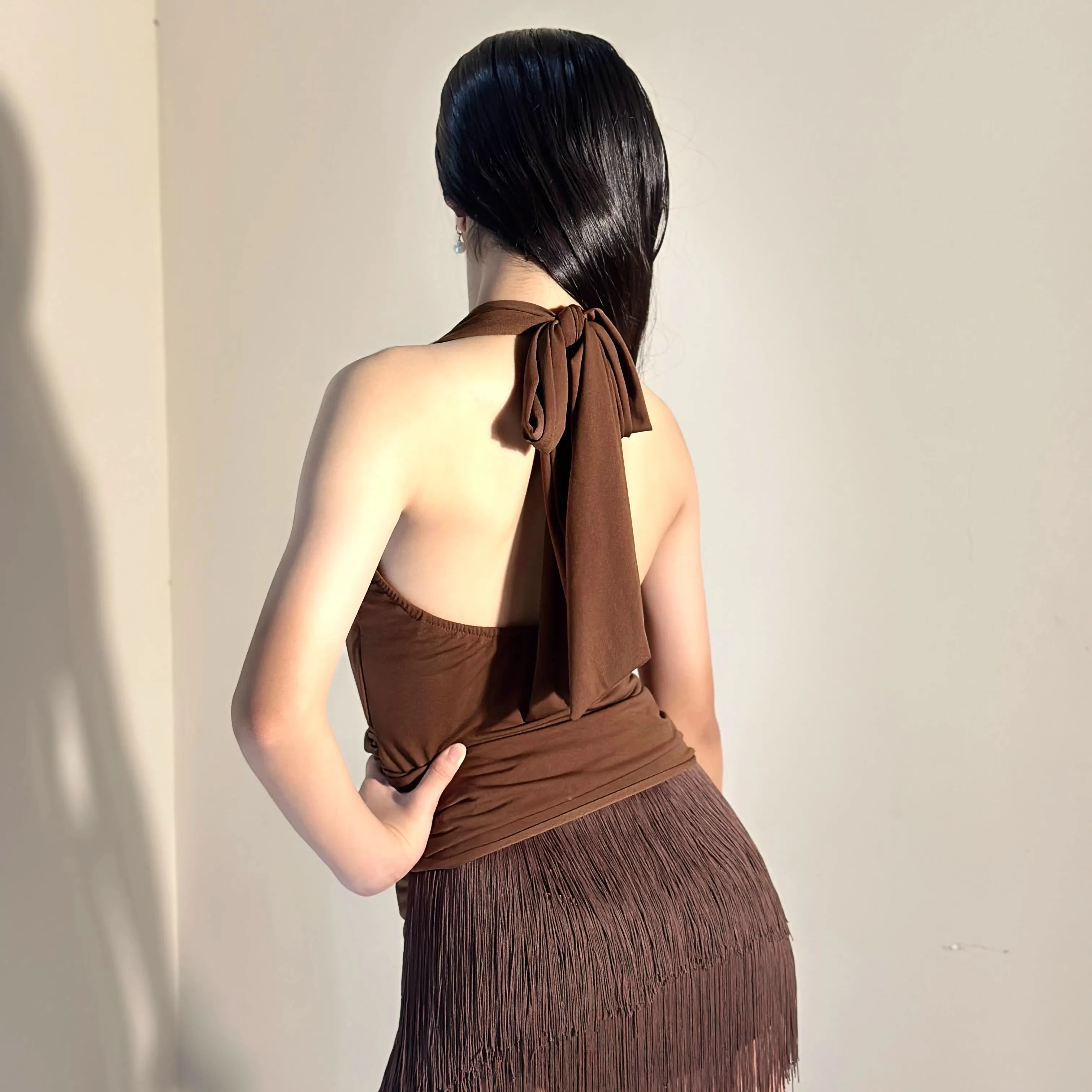 Costume de danse standard national latin personnalisé pour femmes adultes, tenue d'entraînement, taille cintrée au cou, robe à franges en patchwork suspendue