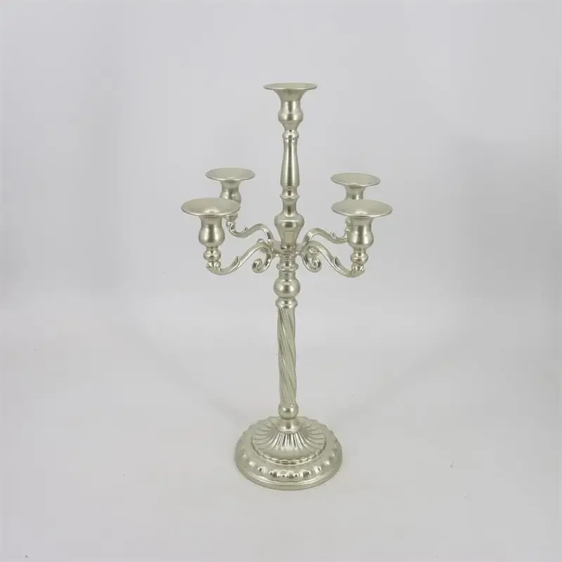 Metalen Kandelaar voor Bruiloft Tafeldecoratie Kandelaar Goud Wit Zilver 5 Armen 63 cm 73 cm 89 cm