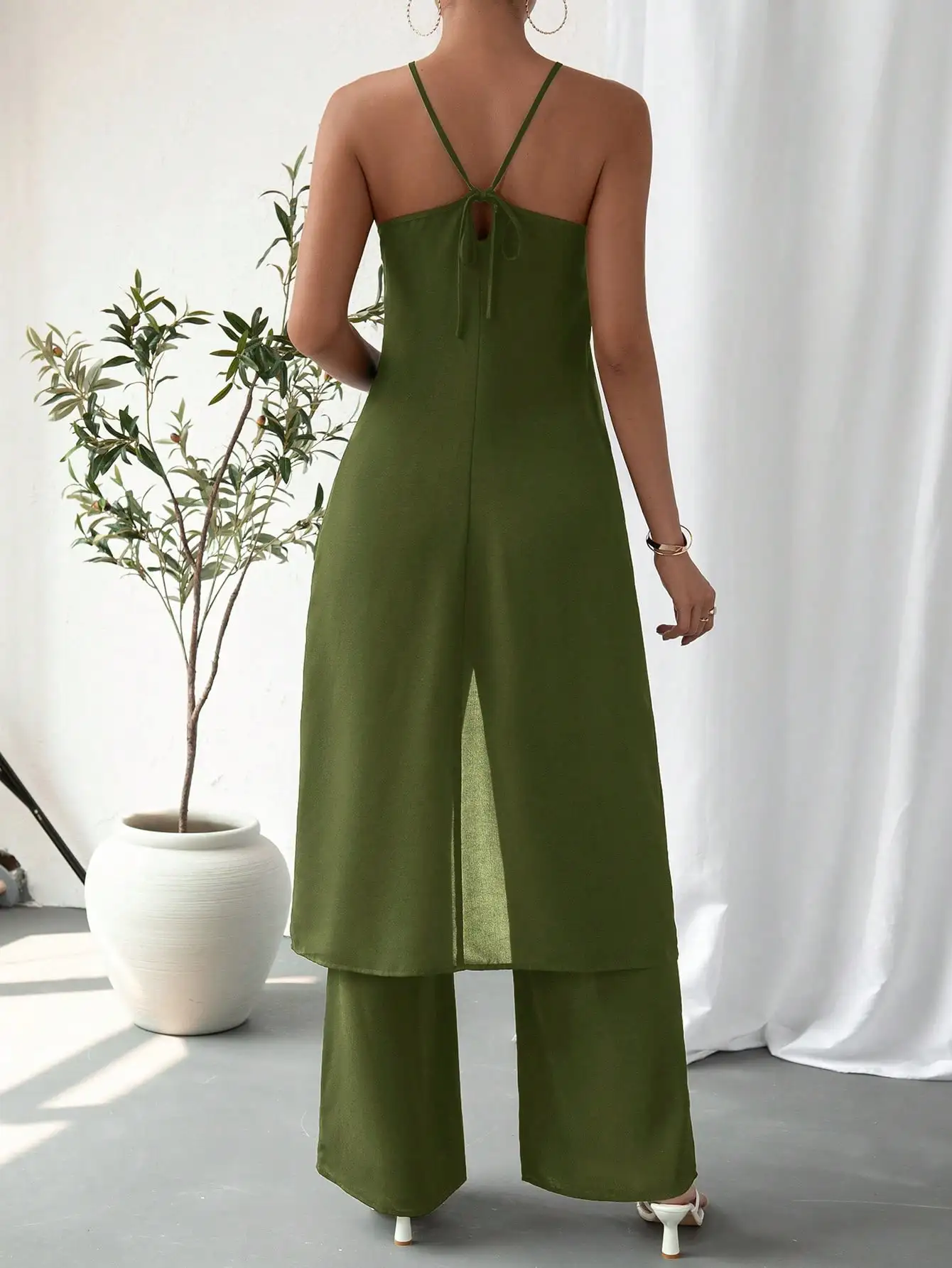 Elegant Casual Solid Color Ladies' Two-Piece Set Strap Design Comfortable Fashionable Women's Outfit Combo