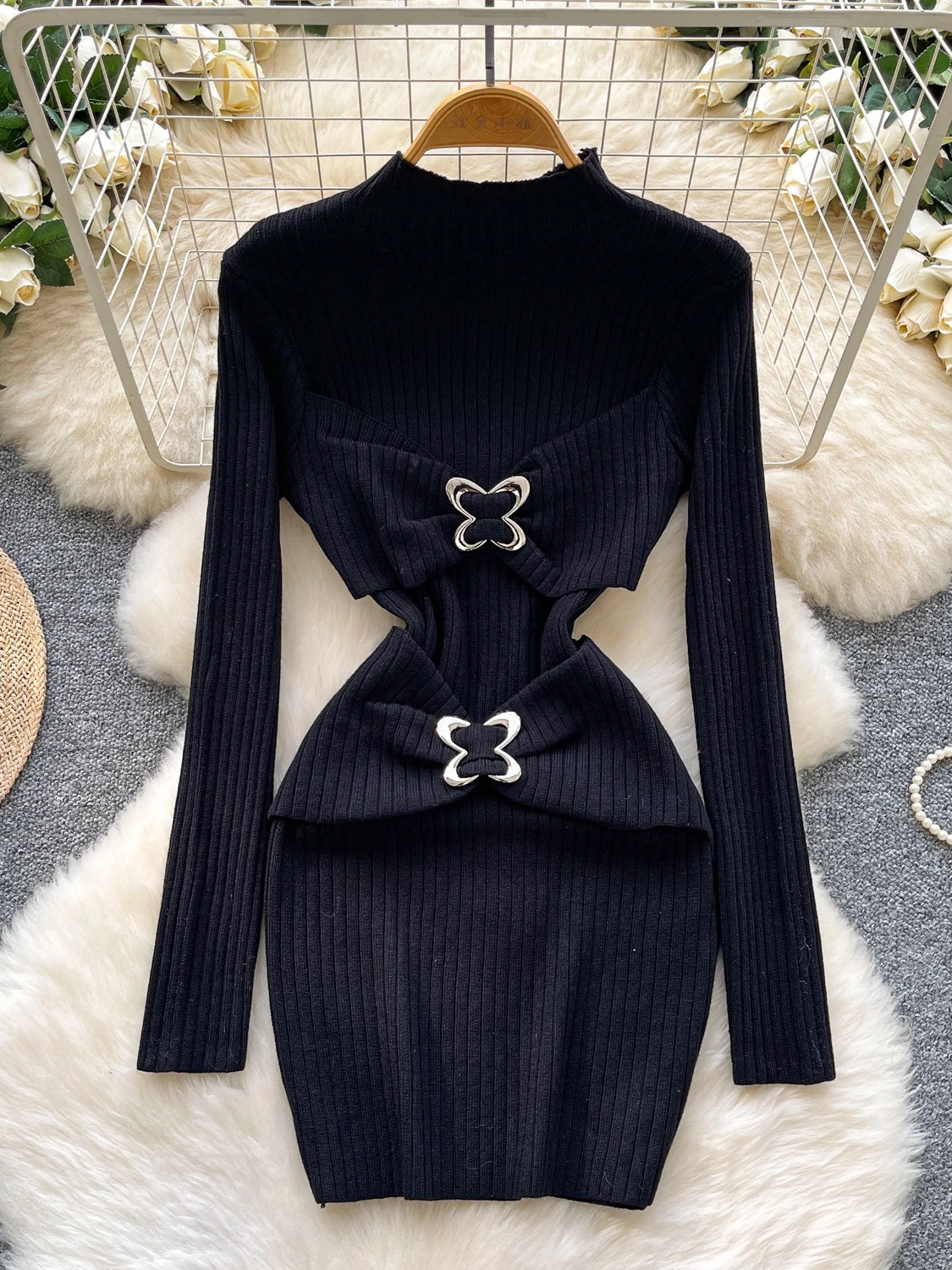 

Foamlina Autumn Winter Knitted Dress Women Fashion Black Stand Collar Long Sleeve Metal Buckle Bodycon Mini Dress for Daily Wear
