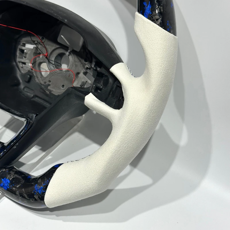 High-quality Carbon Fiber RPM Steering Wheel customization service available for SEAT Leon Cupra MK3