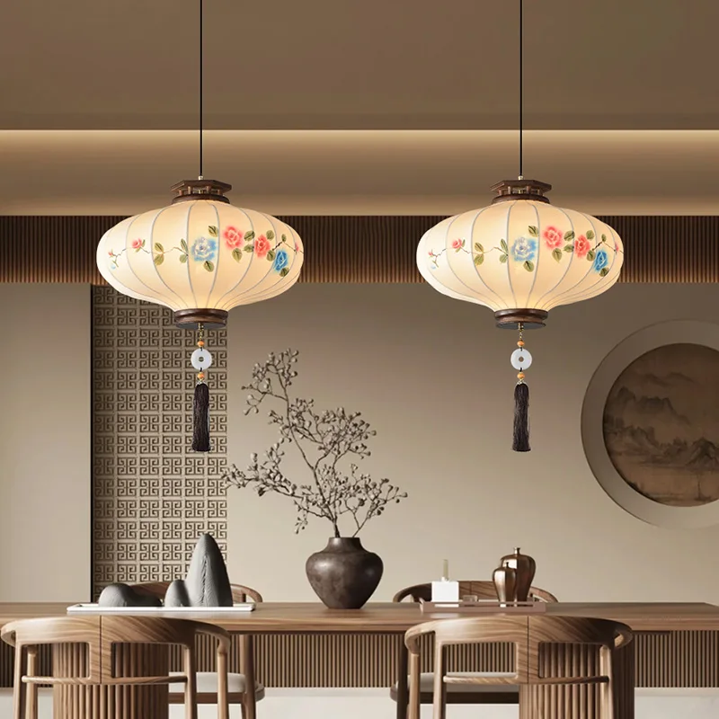 

Lantern chandelier, restaurant bar tea room, ambient light, solid wood bedroom study main light, card seat lamp