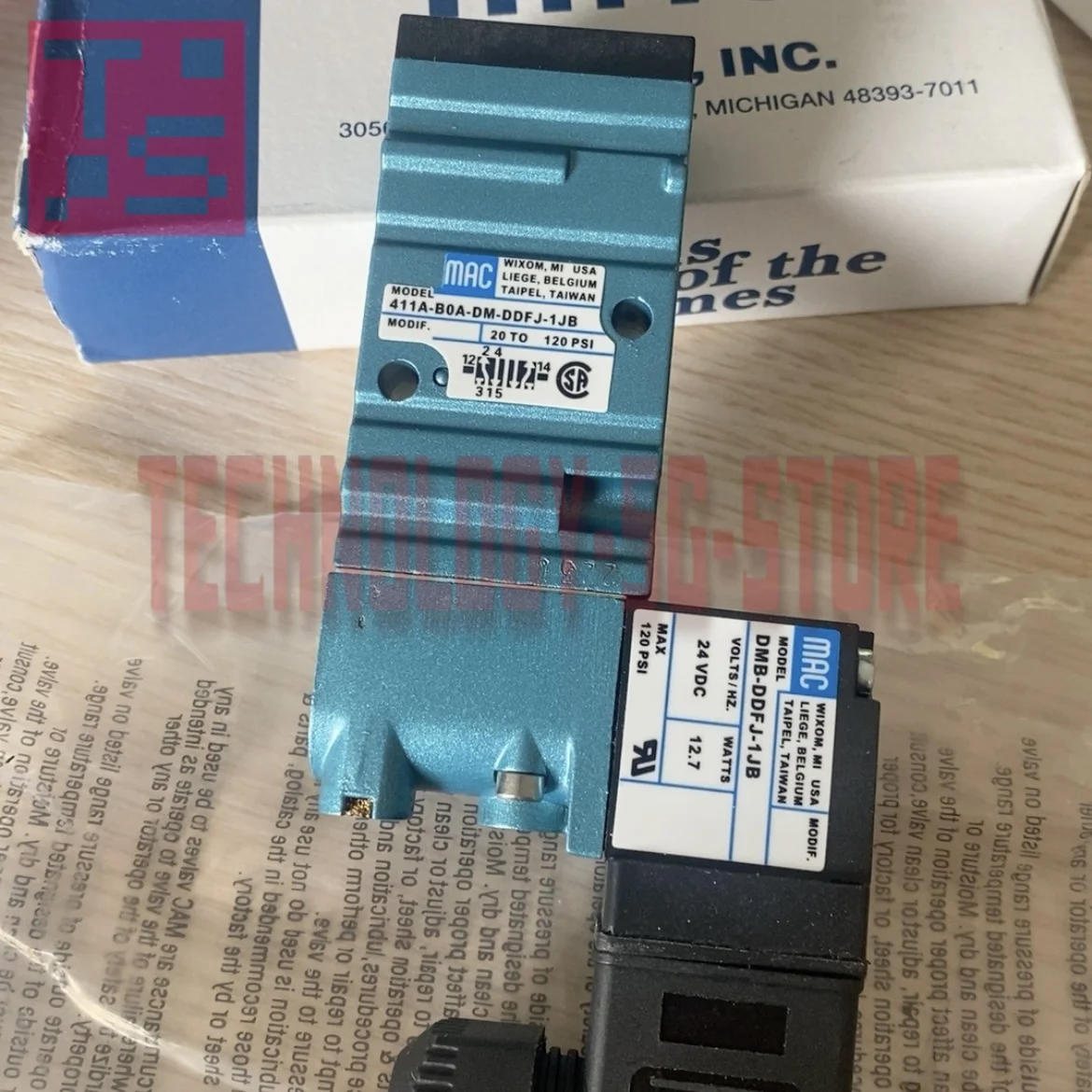 

solenoid valve 411A-BOA-DM-DDFJ-1JB 411A-C0A-DM-DDAJ-1JB 411A-C0A-DM-DDAJ-1JM new in box
