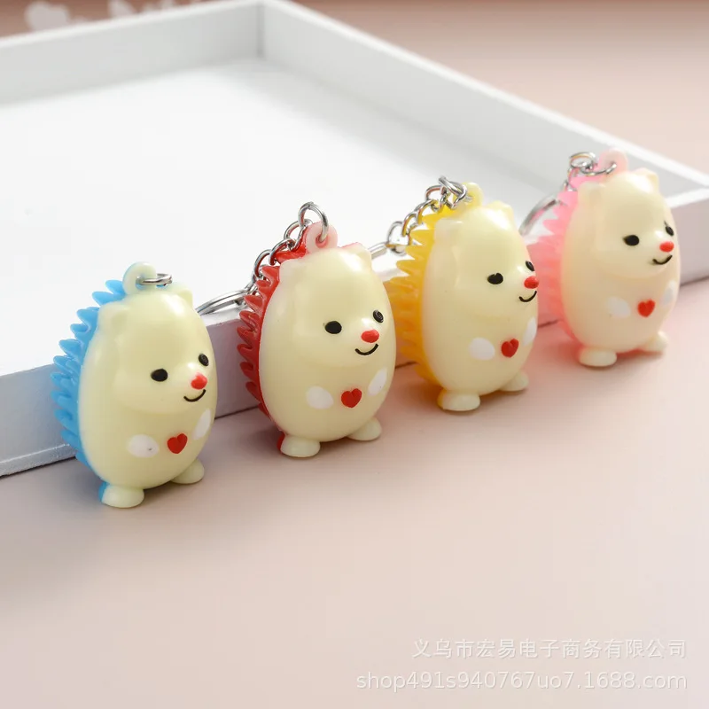 1PCS  New cartoon cute hedgehog cartoon doll decompression toy keychain