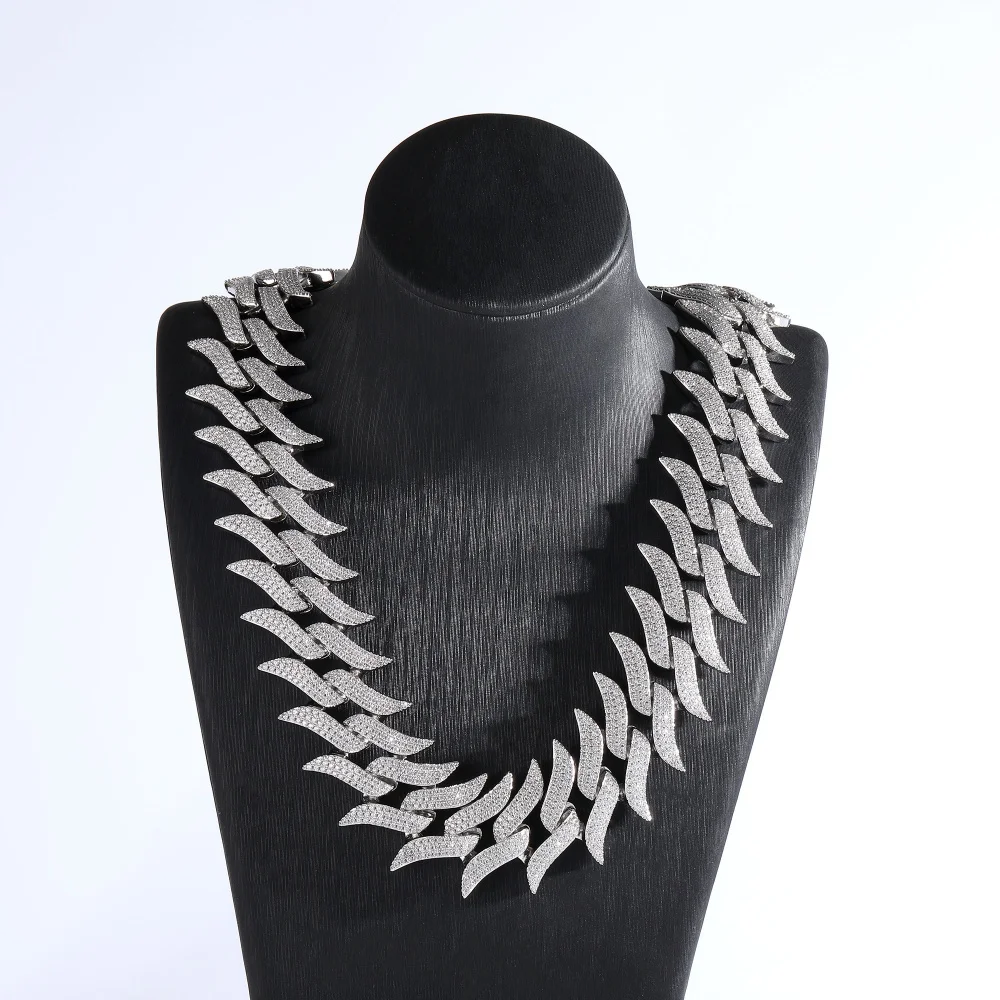 Thorny Cuban Chain Iced Out Sparkling Cubic Zirconia Hiphop Fashion Necklace Jewelry Choker Trendy Link Exquisite Party Jewelry