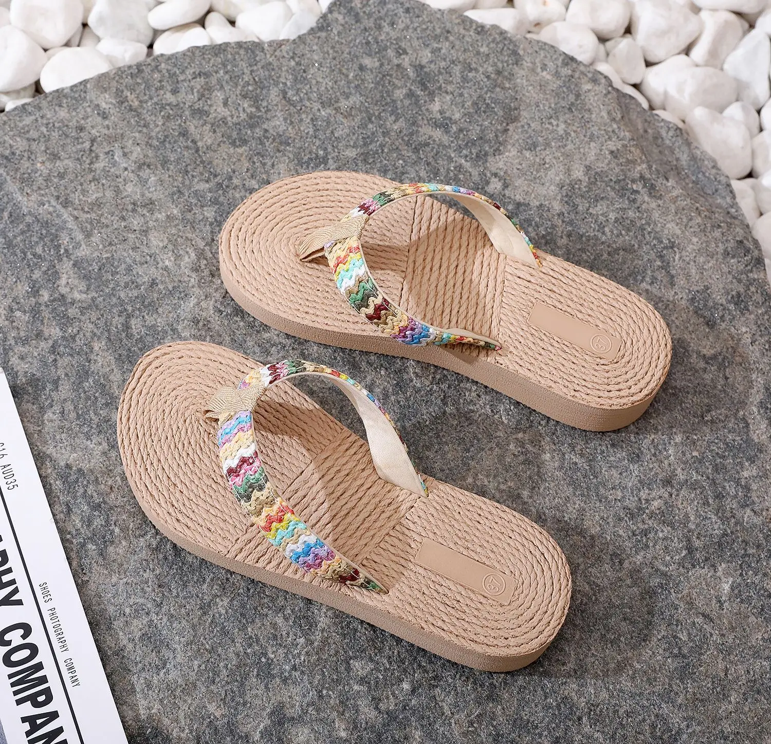 2025 Fashion Print Flip Flops Sandals Women Hotel Slippers Ladies Shoes Indoor Outdoor Flip-Flops Beach Flat Slides