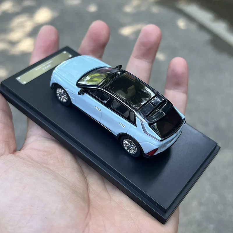 1:64 origineel model, Cadillac LYRIQ 2022, elektrische Power City SUV, legering automodel voor weergave, cadeau en collecties