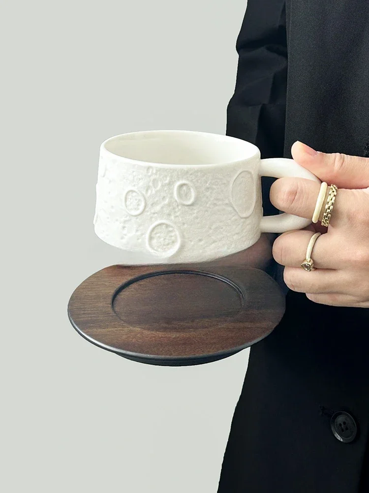 Coffee Cup and Saucer Set, High-end Exquisite Mug, Ceramic Latte Afternoon Tea, Water Couple Cup.