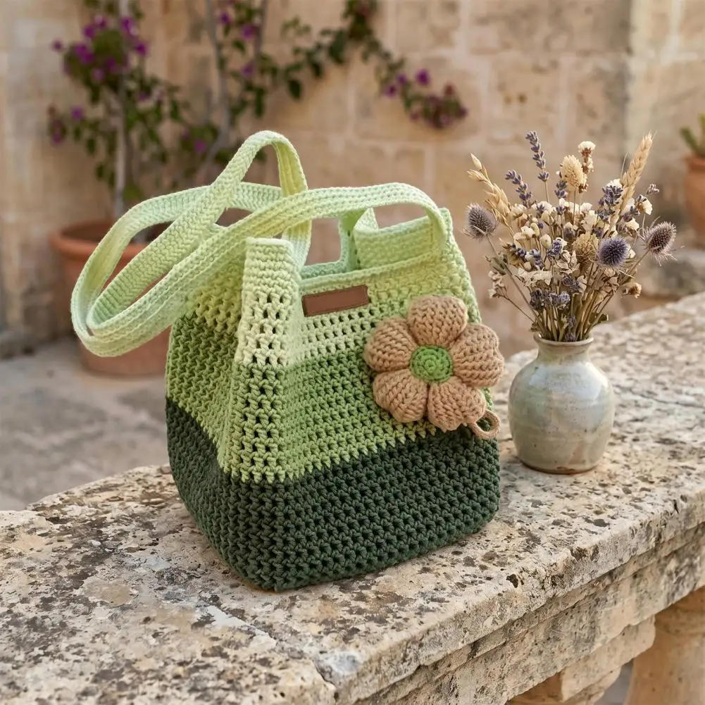 Feminine Häkeltaschen Handgemachte Häkelblumen-Tragetasche Boho Gestreifte Handtasche Strandtasche Umhängetasche Gehäkelte Blumen-Geldbörse