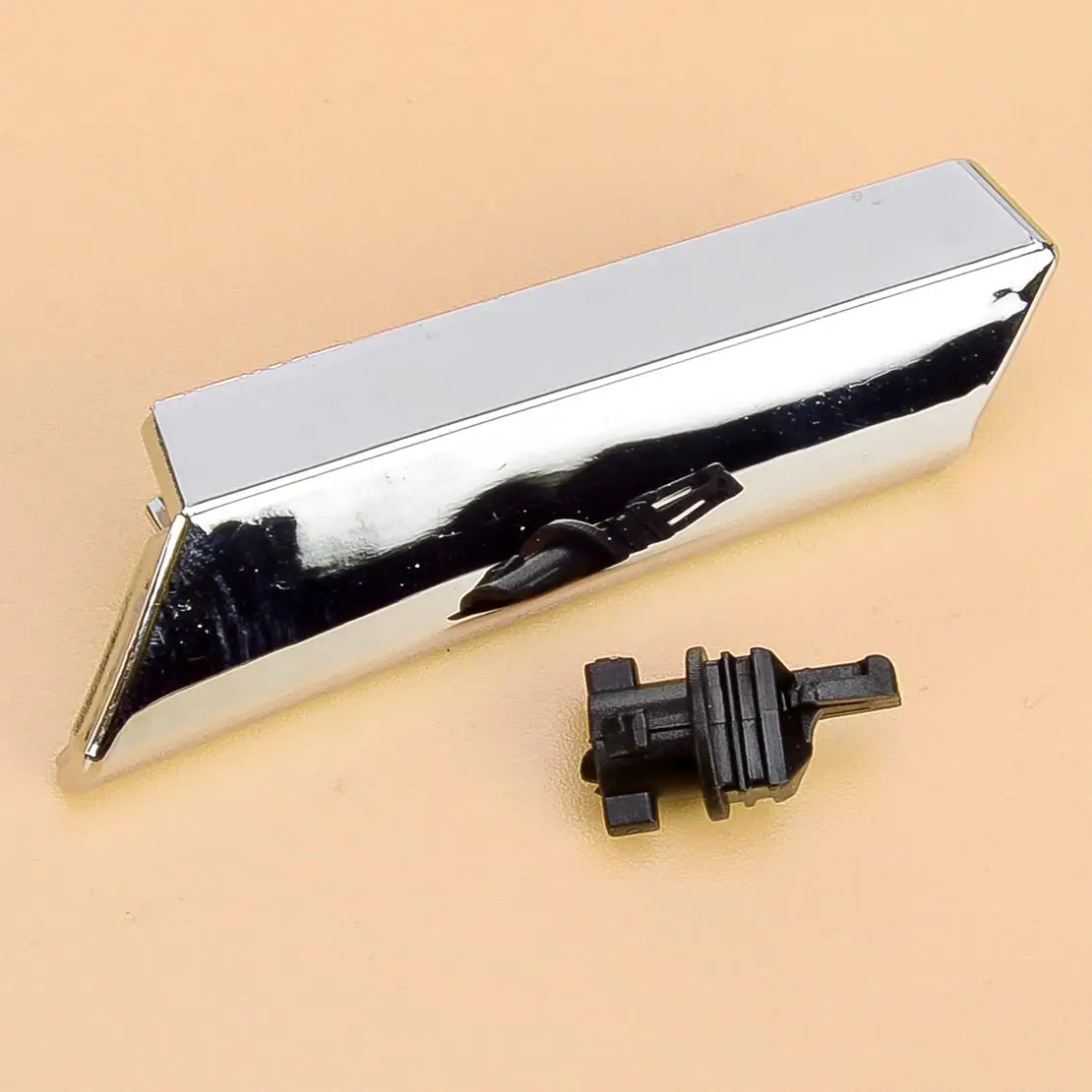 

Silver Plastic Car Left Side Headlight Washer Nozzle Cover with Clip Fit for Lexus GS300 GS430 GS350 GS460 GS450h 8520830031 New