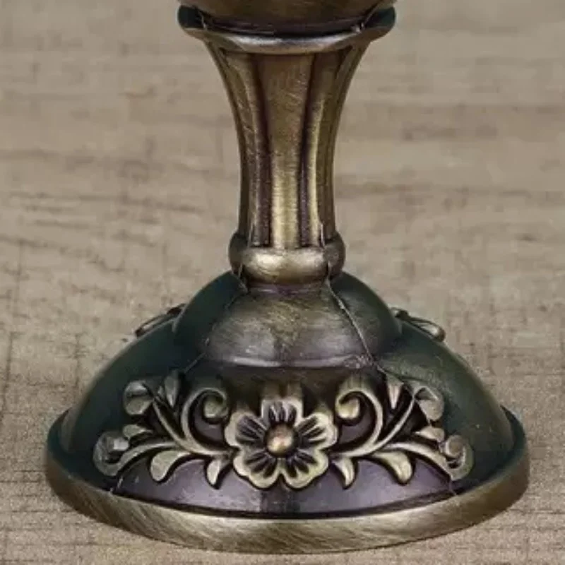 كأس أوروبي، كأس محمول عتيق من خليط معدني، كوب فودكا صغير منحوت، ديكور غرفة المعيشة على سطح الطاولة الإبداعي، قطعة واحدة #6