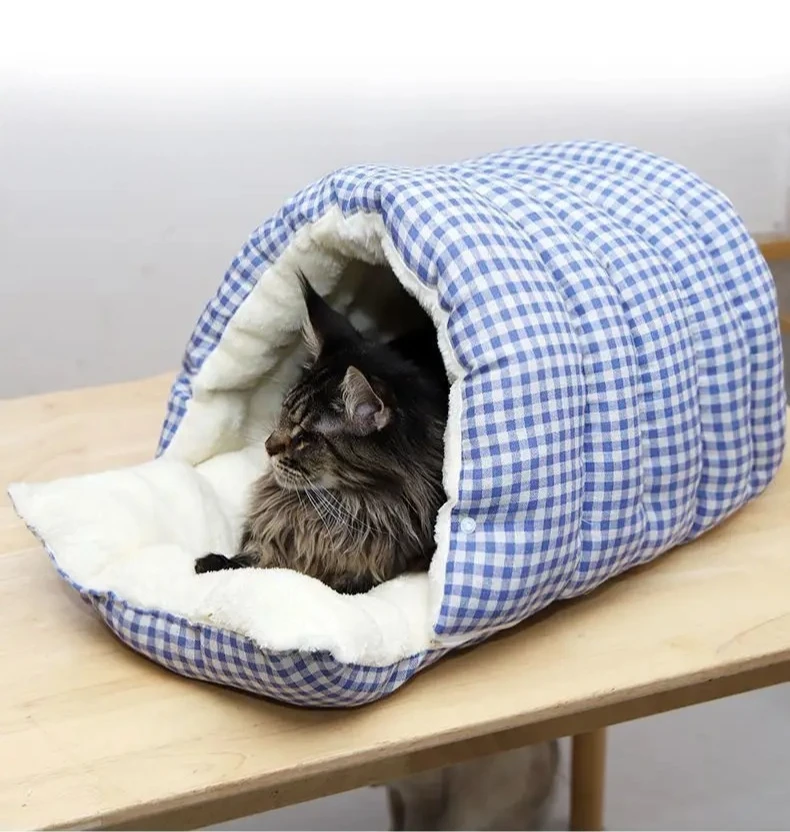 Foldable Winter Pet Sleep Bed/Bag for Cats Dogs, Thickened Semi-Enclosed Design, Soft Indoor, Christmas/Warm in Autumn/Winter
